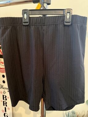 SHEIN Black Ribbed Bike Shorts